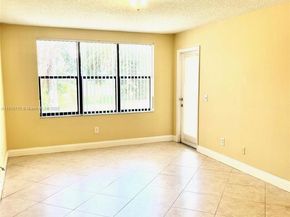 4561 W Mcnab Rd 16, Pompano Beach FL 33069