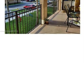 215 SW 117th Ter 14205, Pembroke Pines FL 33025