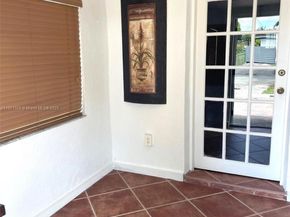 635 SW 64th Ct, Miami FL 33144