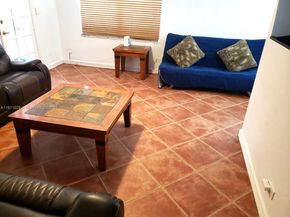 635 SW 64th Ct, Miami FL 33144