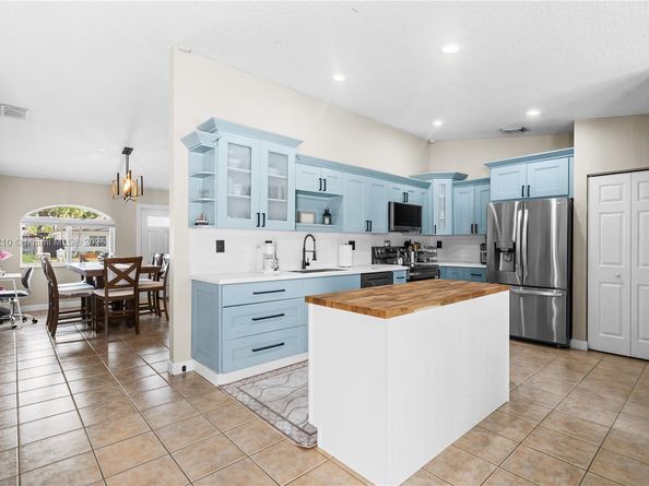 14848 SW 181st Ter, Miami FL 33187
