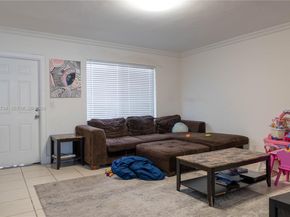 611 74th St, Miami Beach FL 33141