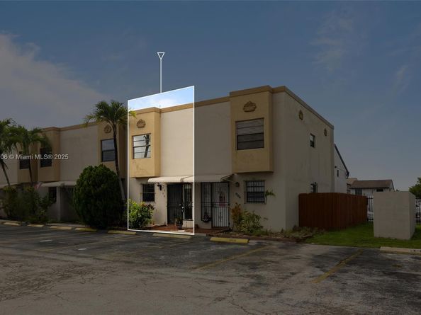 5808 W 26th Ave 211, Hialeah FL 33016