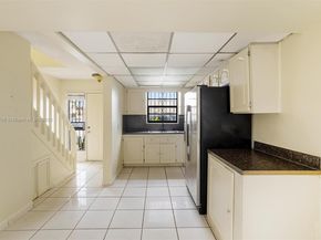 5808 W 26th Ave 211, Hialeah FL 33016