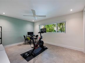 11570 SW 72nd Ave, Pinecrest FL 33156
