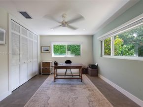 11570 SW 72nd Ave, Pinecrest FL 33156