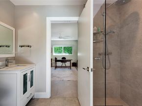 11570 SW 72nd Ave, Pinecrest FL 33156