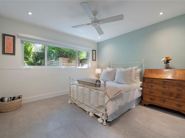 11570 SW 72nd Ave, Pinecrest FL 33156