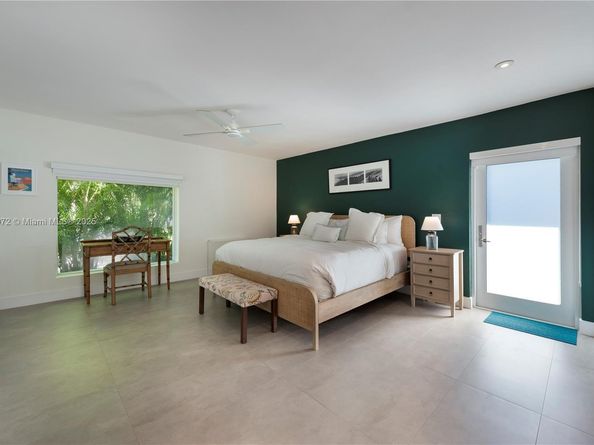 11570 SW 72nd Ave, Pinecrest FL 33156