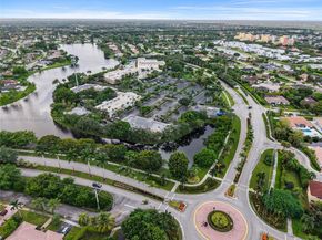 361 Fern Dr 73, Weston FL 33326