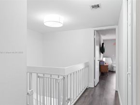 361 Fern Dr 73, Weston FL 33326
