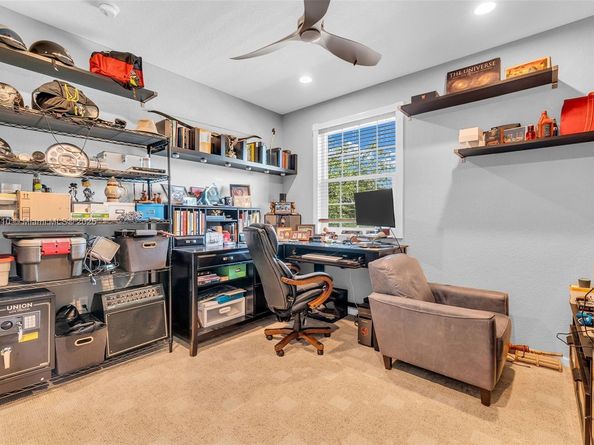 15974 SW 16th St, Pembroke Pines FL 33027