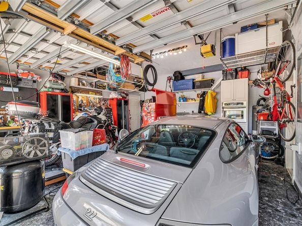 15974 SW 16th St, Pembroke Pines FL 33027