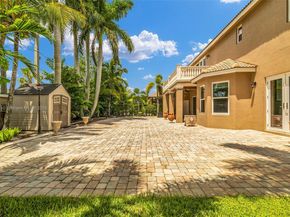 15974 SW 16th St, Pembroke Pines FL 33027