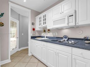 15974 SW 16th St, Pembroke Pines FL 33027