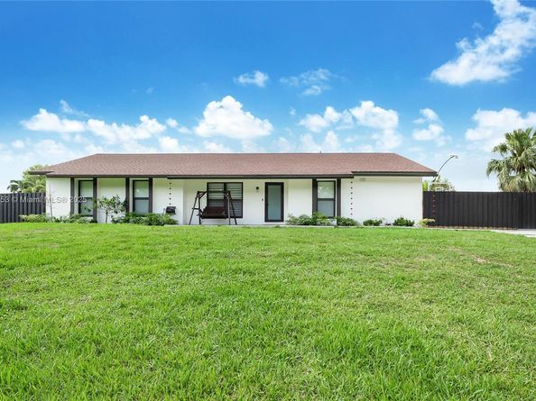 8840 SW 181st Ter, Palmetto Bay FL 33157
