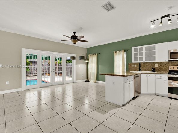 14603 SW 181st Ter, Miami FL 33177