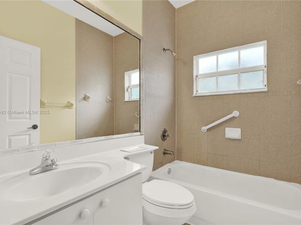 14603 SW 181st Ter, Miami FL 33177