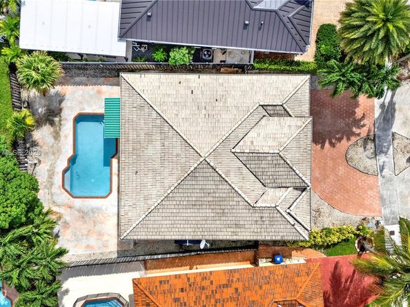 14603 SW 181st Ter, Miami FL 33177