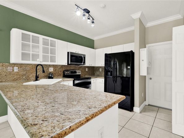 14603 SW 181st Ter, Miami FL 33177