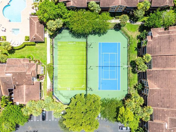 8721 Wiles Rd 105, Coral Springs FL 33067