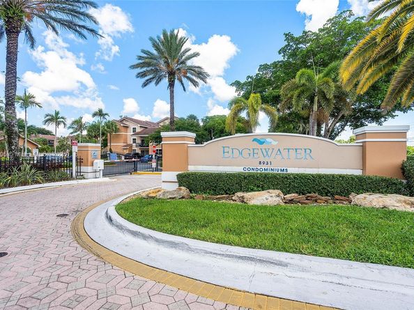 8721 Wiles Rd 105, Coral Springs FL 33067