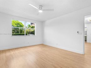 8721 Wiles Rd 105, Coral Springs FL 33067