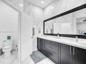 5731 NW 120th Ave, Coral Springs FL 33076