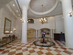 20000 E Country Club Dr 201, Aventura FL 33180