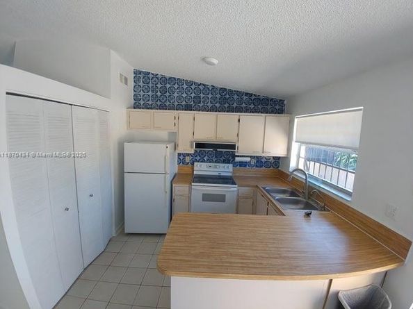 14803 SW 84th Ter, Miami FL 33193