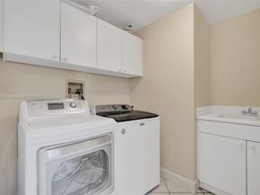 21150 Point Pl 406, Aventura FL 33180