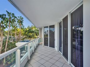 21150 Point Pl 406, Aventura FL 33180