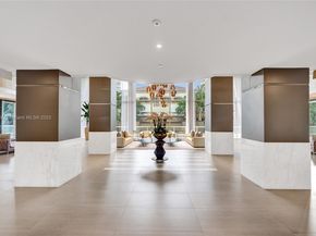 21150 Point Pl 406, Aventura FL 33180