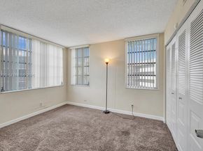 9520 Seagrape Dr 306, Davie FL 33324