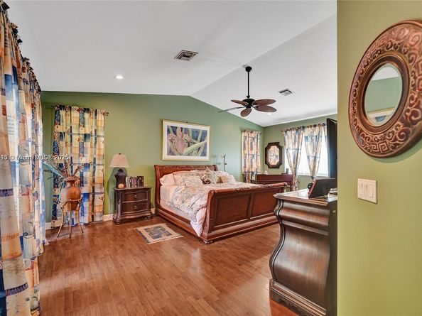 14520 SW 37th St, Miramar FL 33027