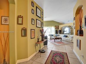 14520 SW 37th St, Miramar FL 33027