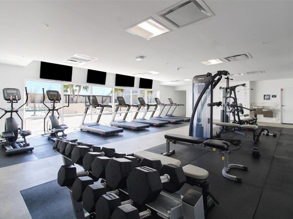 10950 NW 82nd St 319, Doral FL 33178