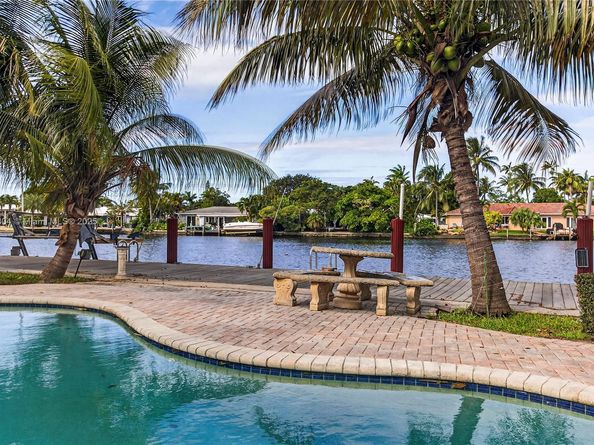 2801 Coral Shores Dr, Fort Lauderdale FL 33306