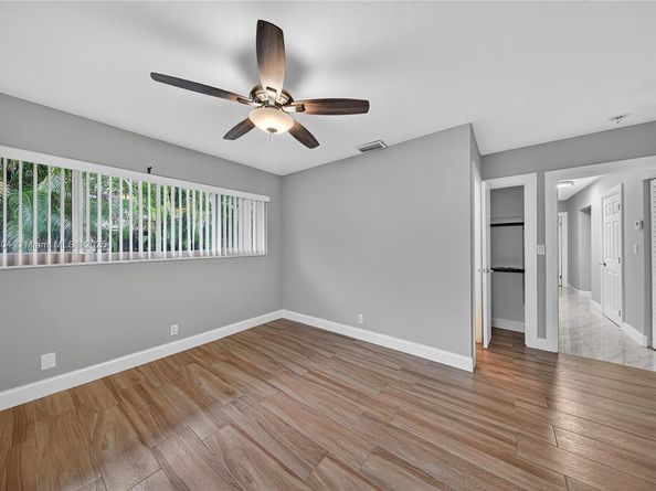 2801 Coral Shores Dr, Fort Lauderdale FL 33306