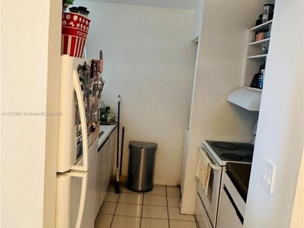 15675 SW 74th Cir Dr 6, Miami FL 33193