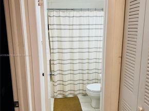 15675 SW 74th Cir Dr 6, Miami FL 33193