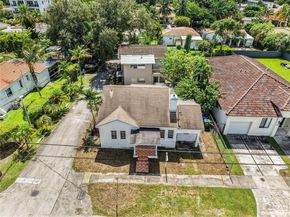 2100 SW 25th St, Miami FL 33133