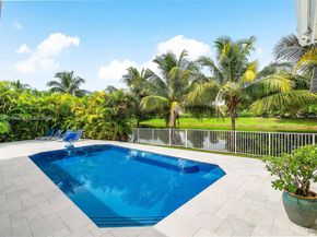 5646 NW 109th Ln, Coral Springs FL 33076