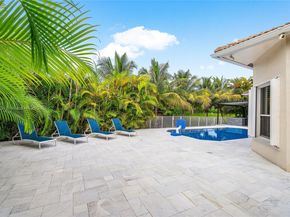 5646 NW 109th Ln, Coral Springs FL 33076