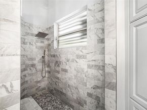 5646 NW 109th Ln, Coral Springs FL 33076