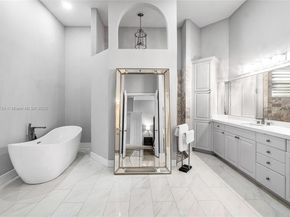 5646 NW 109th Ln, Coral Springs FL 33076