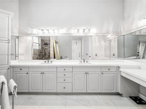 5646 NW 109th Ln, Coral Springs FL 33076