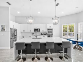 5646 NW 109th Ln, Coral Springs FL 33076