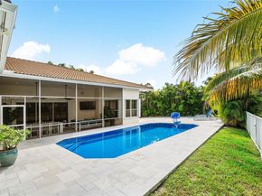 5646 NW 109th Ln, Coral Springs FL 33076