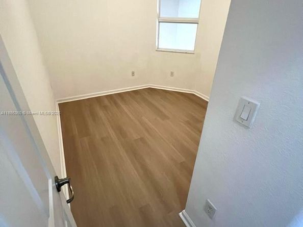 11601 NW 89th St 211, Doral FL 33178